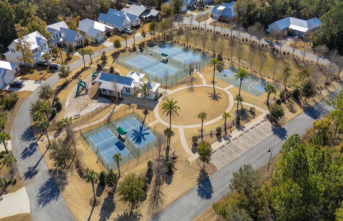 Bear Creek 14 web or mls AmenityCenterDrone1 4